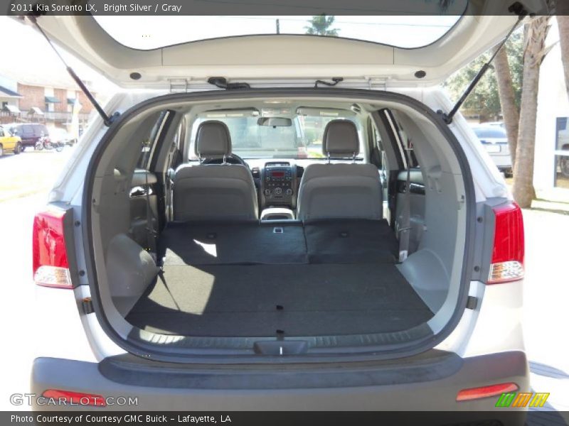Bright Silver / Gray 2011 Kia Sorento LX