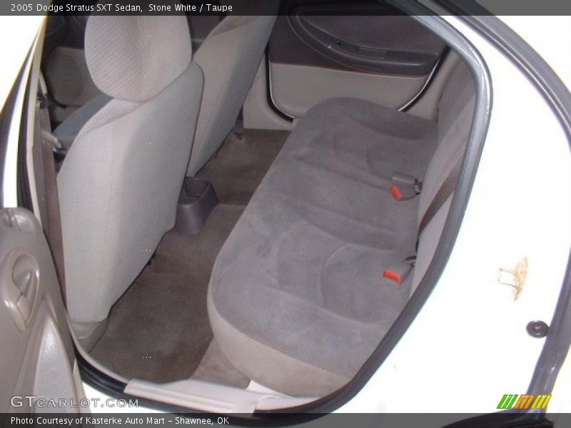 Stone White / Taupe 2005 Dodge Stratus SXT Sedan