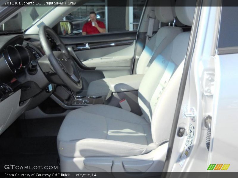 Bright Silver / Gray 2011 Kia Sorento LX