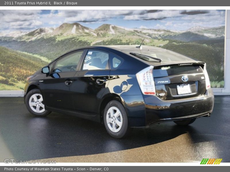 Black / Bisque 2011 Toyota Prius Hybrid II