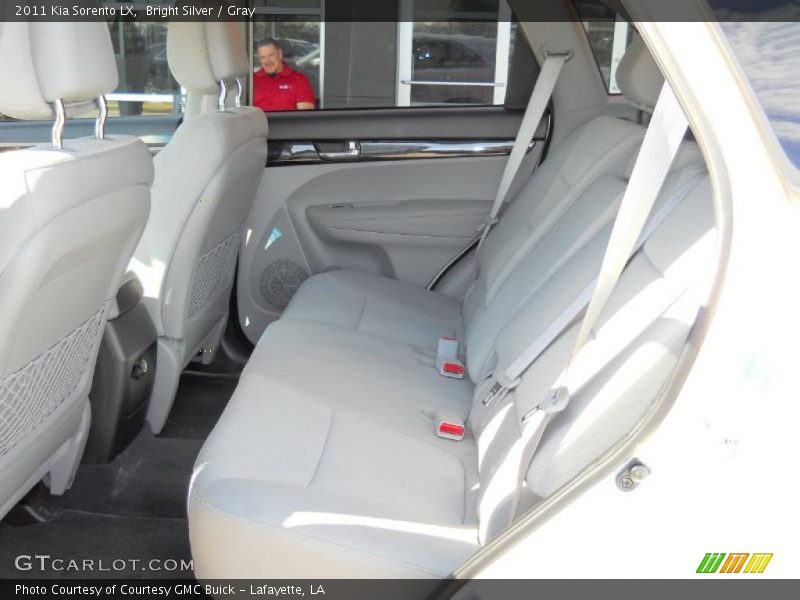 Bright Silver / Gray 2011 Kia Sorento LX