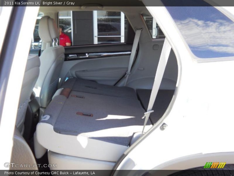 Bright Silver / Gray 2011 Kia Sorento LX