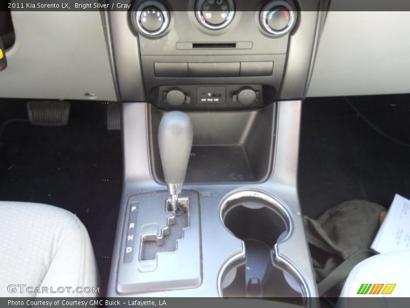 Bright Silver / Gray 2011 Kia Sorento LX