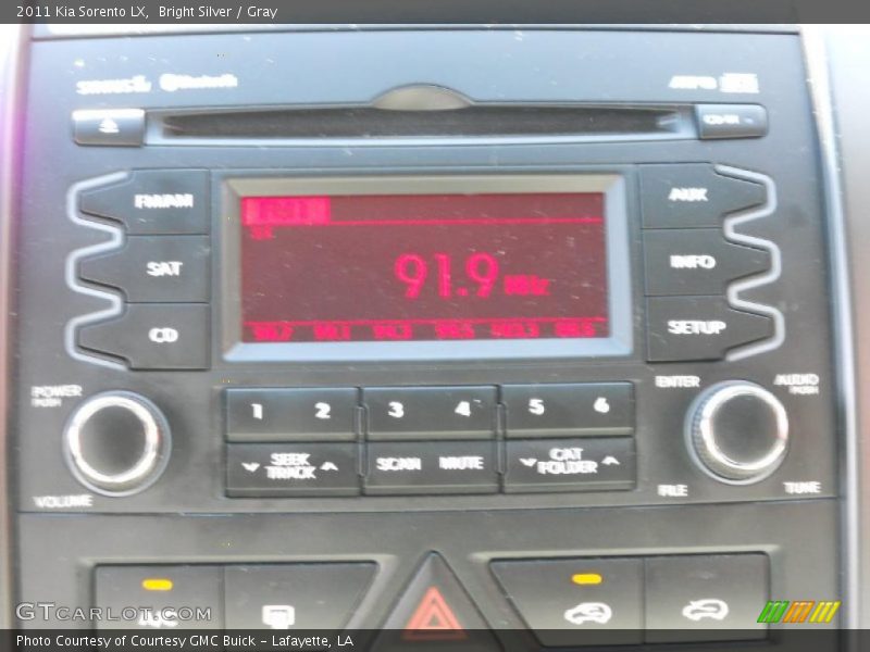Bright Silver / Gray 2011 Kia Sorento LX