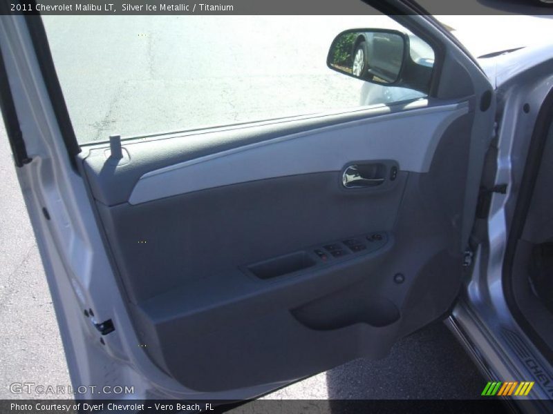Silver Ice Metallic / Titanium 2011 Chevrolet Malibu LT