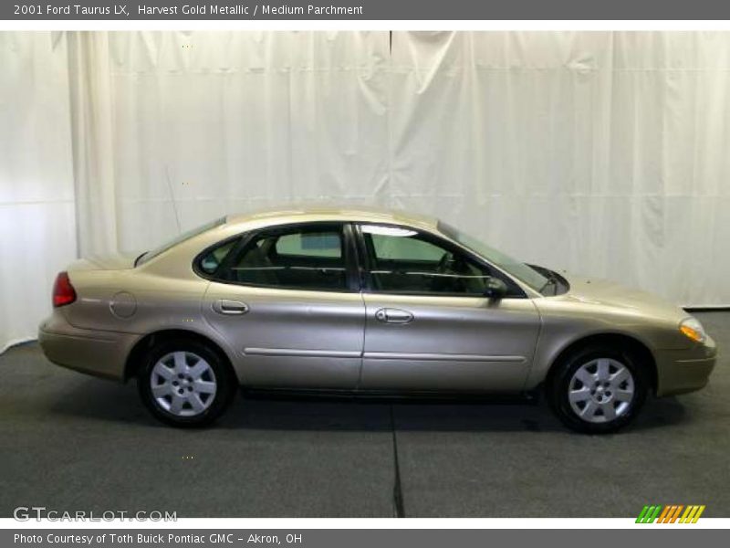 Harvest Gold Metallic / Medium Parchment 2001 Ford Taurus LX