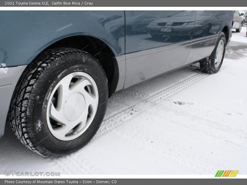 Sailfin Blue Mica / Gray 2001 Toyota Sienna XLE