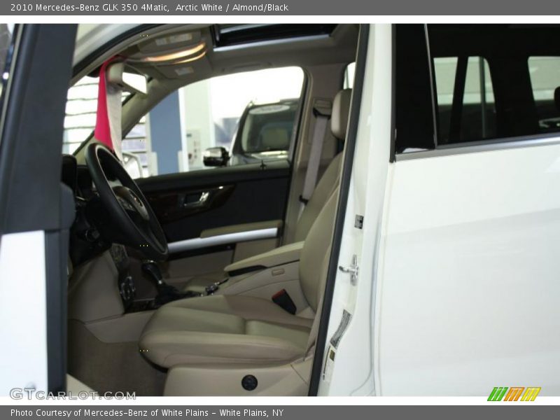 Arctic White / Almond/Black 2010 Mercedes-Benz GLK 350 4Matic