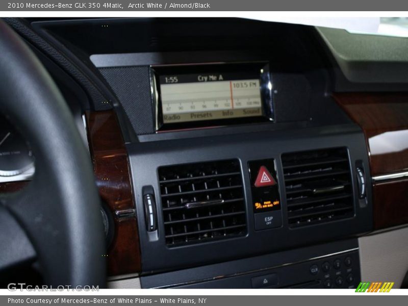 Arctic White / Almond/Black 2010 Mercedes-Benz GLK 350 4Matic