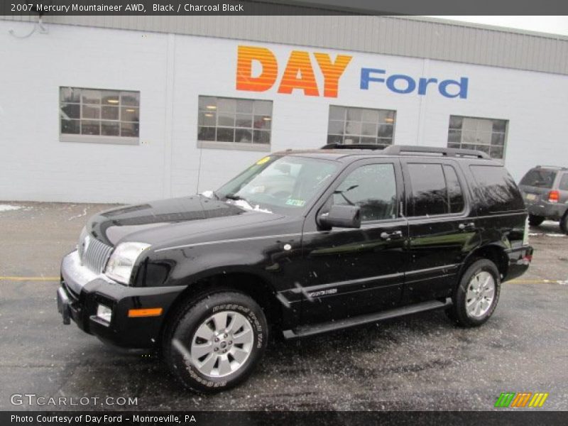 Black / Charcoal Black 2007 Mercury Mountaineer AWD