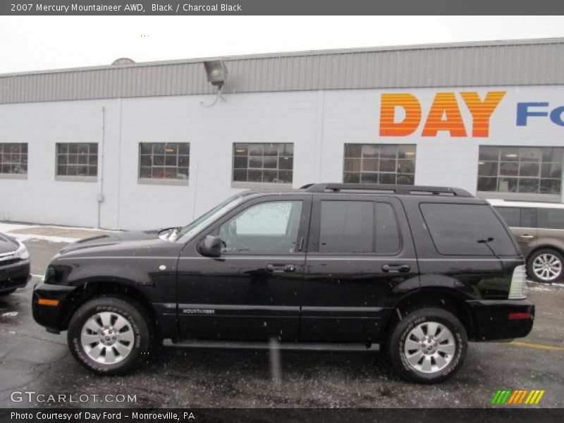 Black / Charcoal Black 2007 Mercury Mountaineer AWD