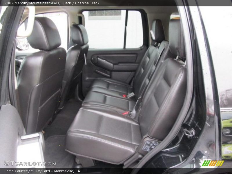 Black / Charcoal Black 2007 Mercury Mountaineer AWD