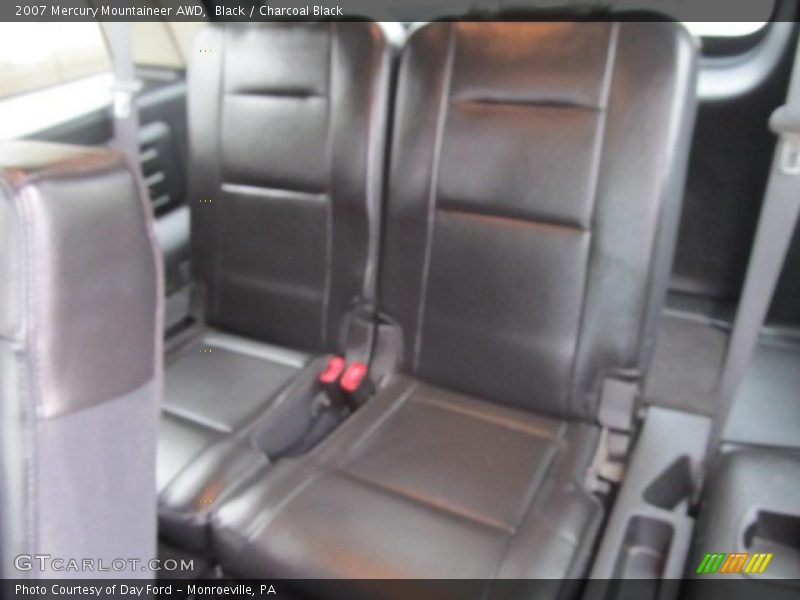 Black / Charcoal Black 2007 Mercury Mountaineer AWD