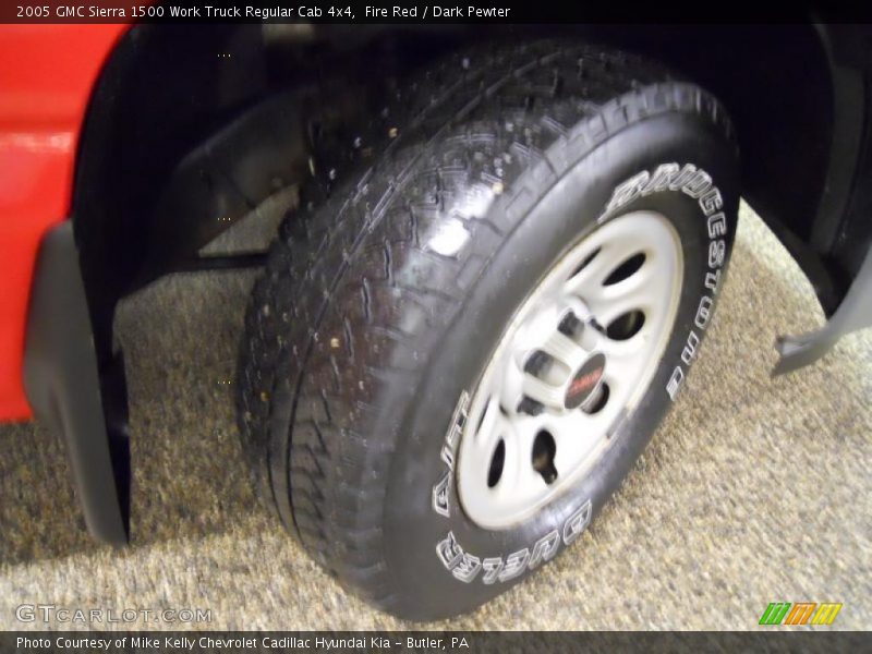 Fire Red / Dark Pewter 2005 GMC Sierra 1500 Work Truck Regular Cab 4x4