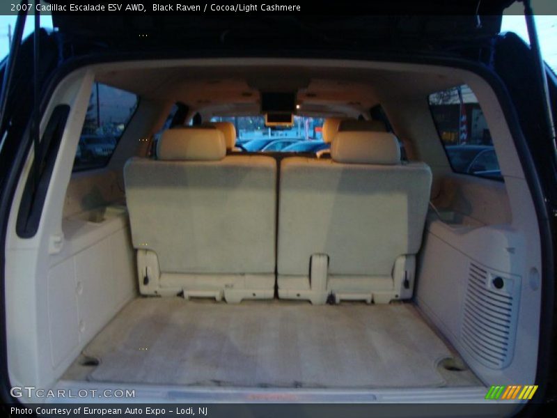Black Raven / Cocoa/Light Cashmere 2007 Cadillac Escalade ESV AWD