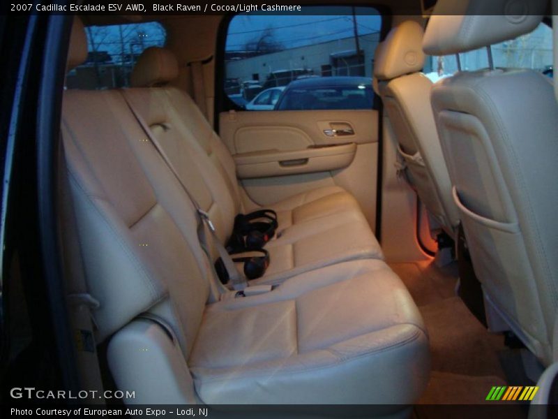 Black Raven / Cocoa/Light Cashmere 2007 Cadillac Escalade ESV AWD