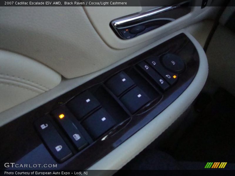 Black Raven / Cocoa/Light Cashmere 2007 Cadillac Escalade ESV AWD