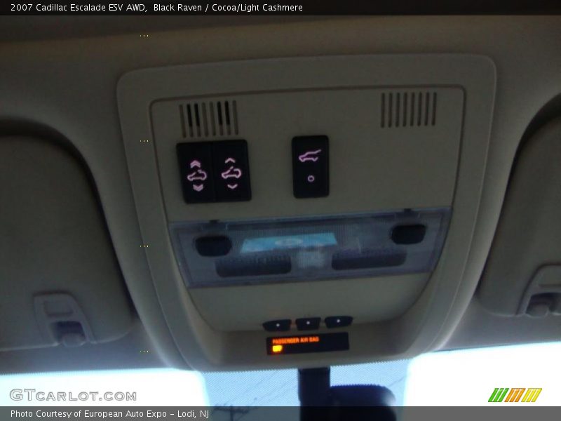 Black Raven / Cocoa/Light Cashmere 2007 Cadillac Escalade ESV AWD
