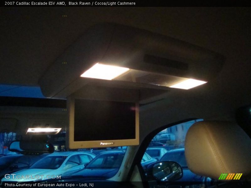 Black Raven / Cocoa/Light Cashmere 2007 Cadillac Escalade ESV AWD