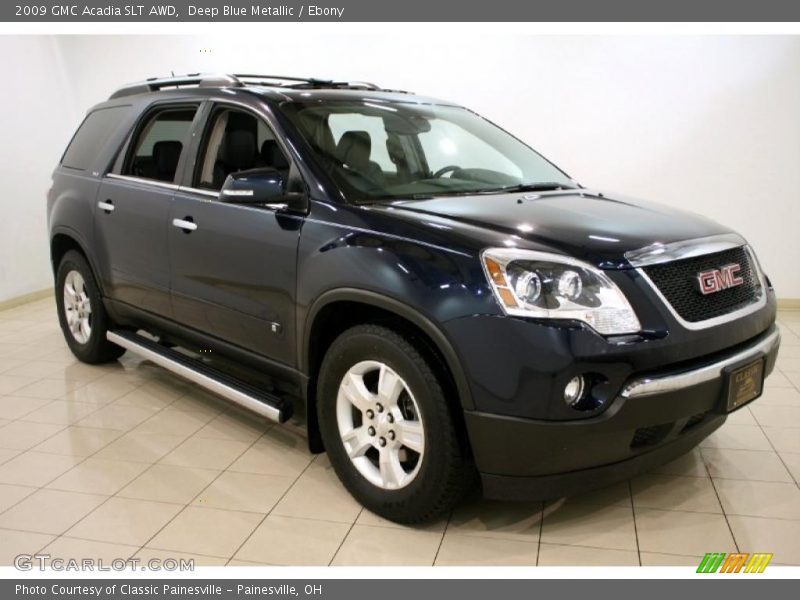 Front 3/4 View of 2009 Acadia SLT AWD