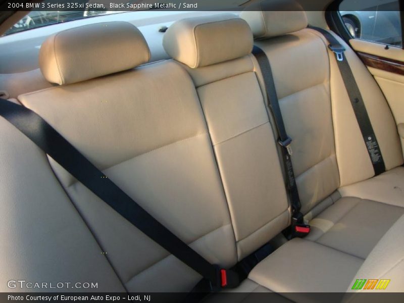 Black Sapphire Metallic / Sand 2004 BMW 3 Series 325xi Sedan
