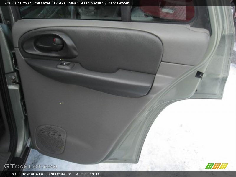 Silver Green Metallic / Dark Pewter 2003 Chevrolet TrailBlazer LTZ 4x4