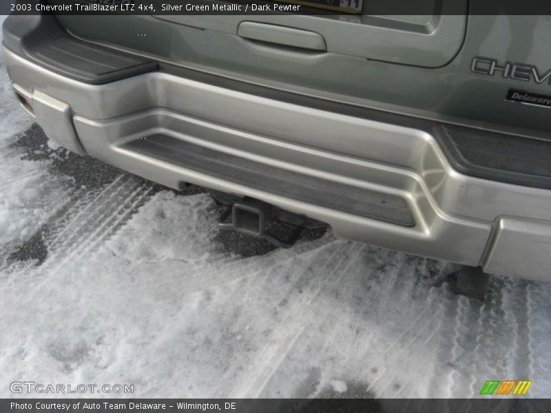 Silver Green Metallic / Dark Pewter 2003 Chevrolet TrailBlazer LTZ 4x4