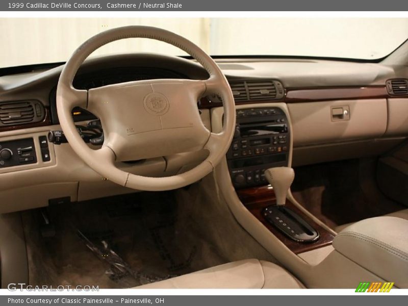 Cashmere / Neutral Shale 1999 Cadillac DeVille Concours