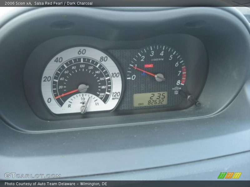 Salsa Red Pearl / Dark Charcoal 2006 Scion xA