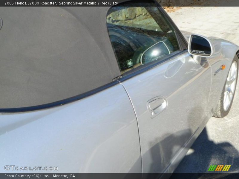 Sebring Silver Metallic / Red/Black 2005 Honda S2000 Roadster