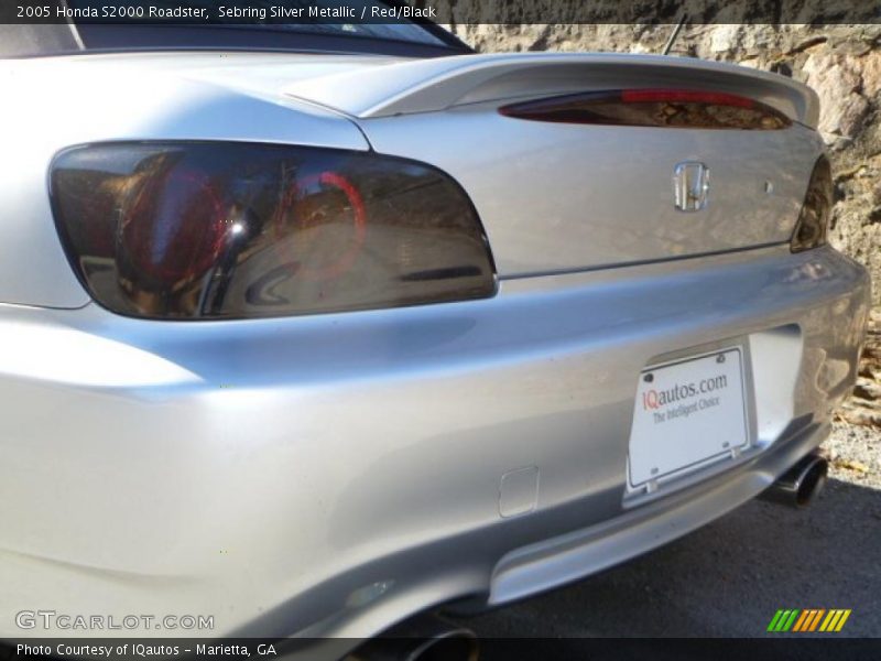 Sebring Silver Metallic / Red/Black 2005 Honda S2000 Roadster