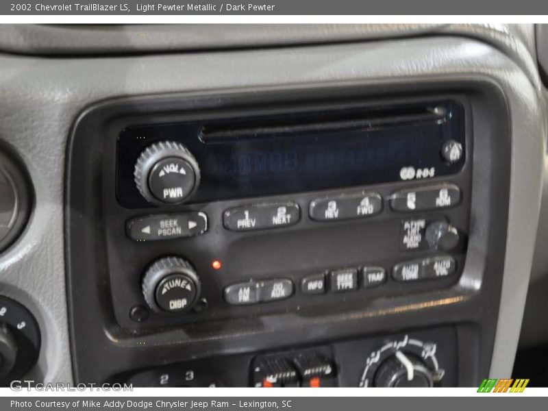 Light Pewter Metallic / Dark Pewter 2002 Chevrolet TrailBlazer LS