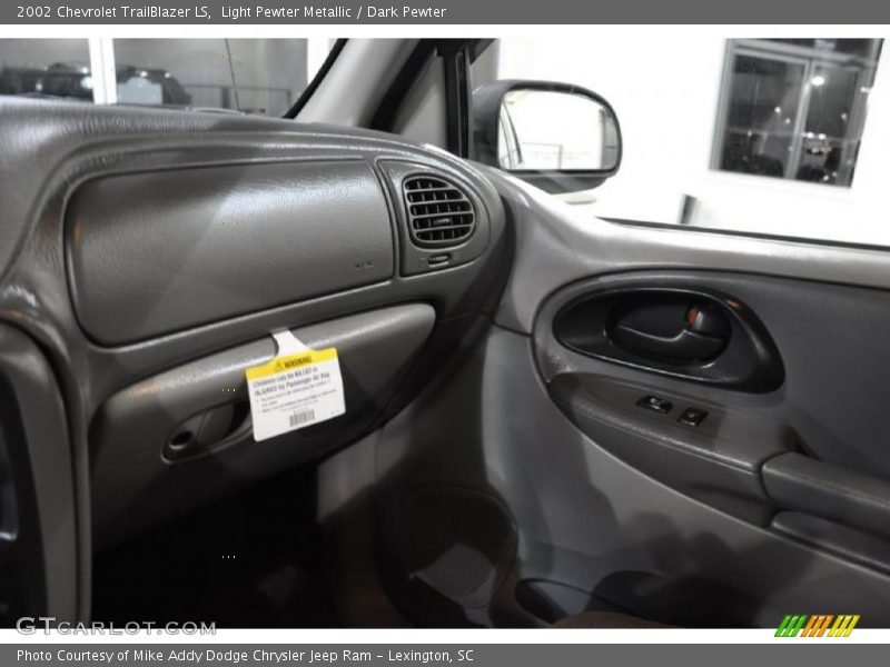 Light Pewter Metallic / Dark Pewter 2002 Chevrolet TrailBlazer LS