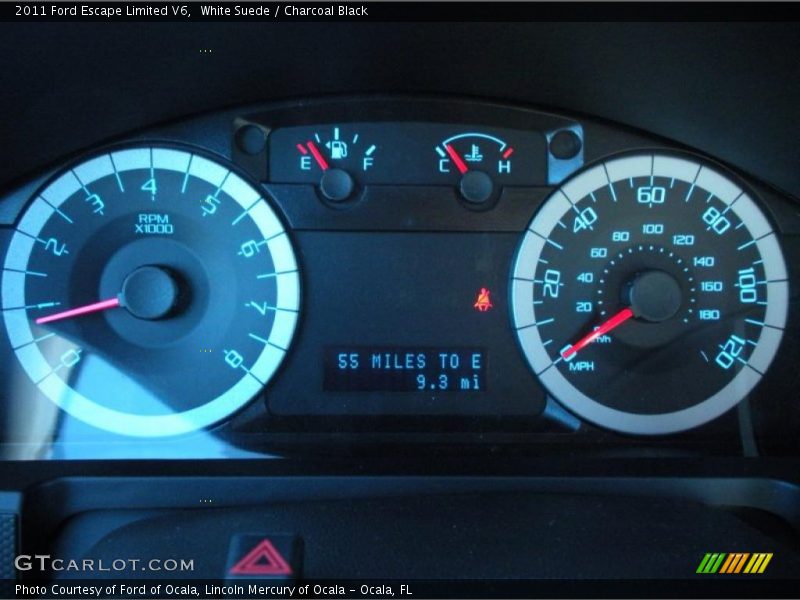 White Suede / Charcoal Black 2011 Ford Escape Limited V6
