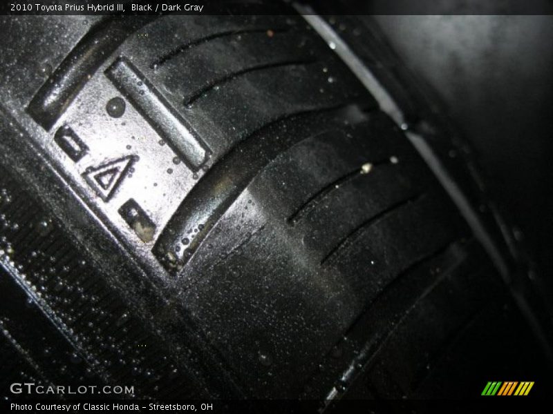 Black / Dark Gray 2010 Toyota Prius Hybrid III
