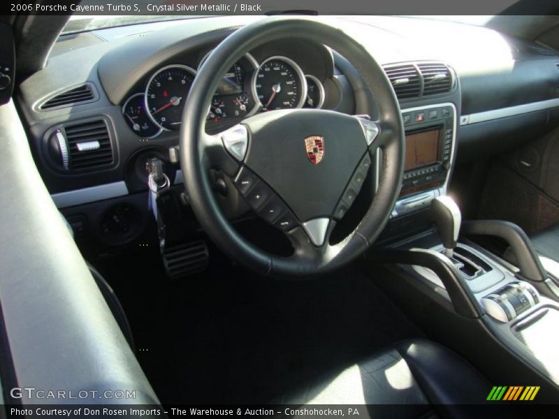 Dashboard of 2006 Cayenne Turbo S