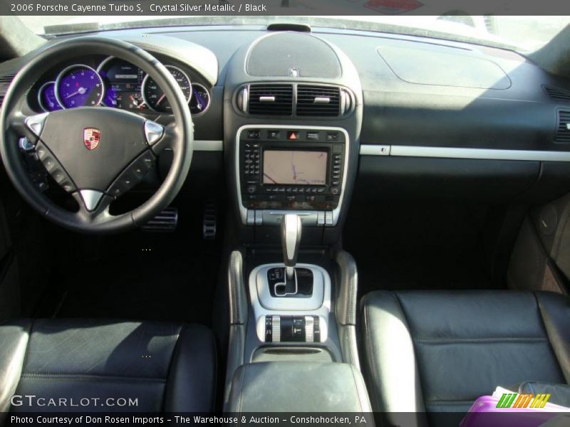 Dashboard of 2006 Cayenne Turbo S