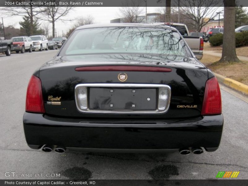 Black Raven / Cashmere 2004 Cadillac DeVille Sedan
