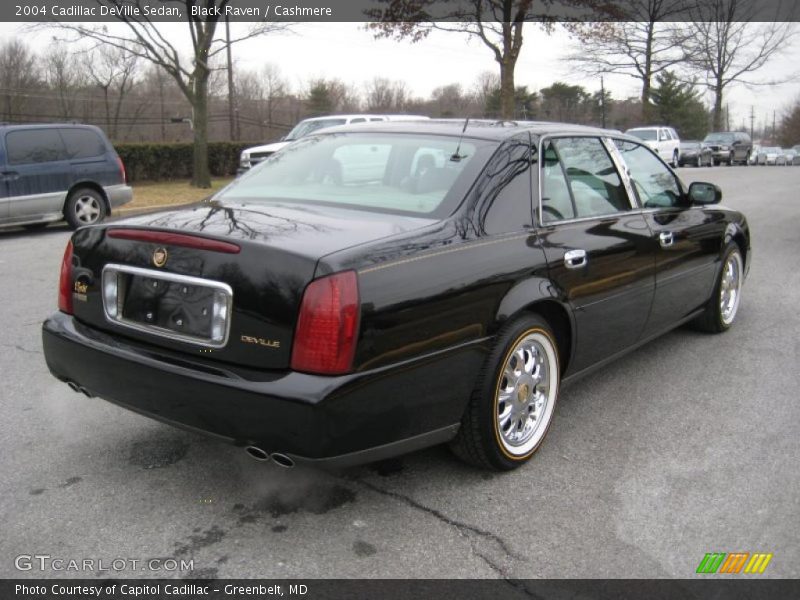 Black Raven / Cashmere 2004 Cadillac DeVille Sedan