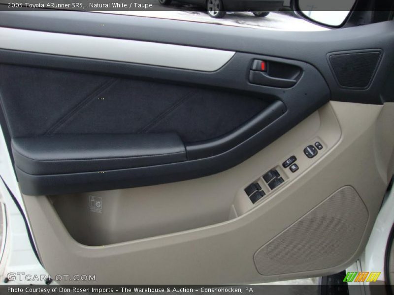 Natural White / Taupe 2005 Toyota 4Runner SR5