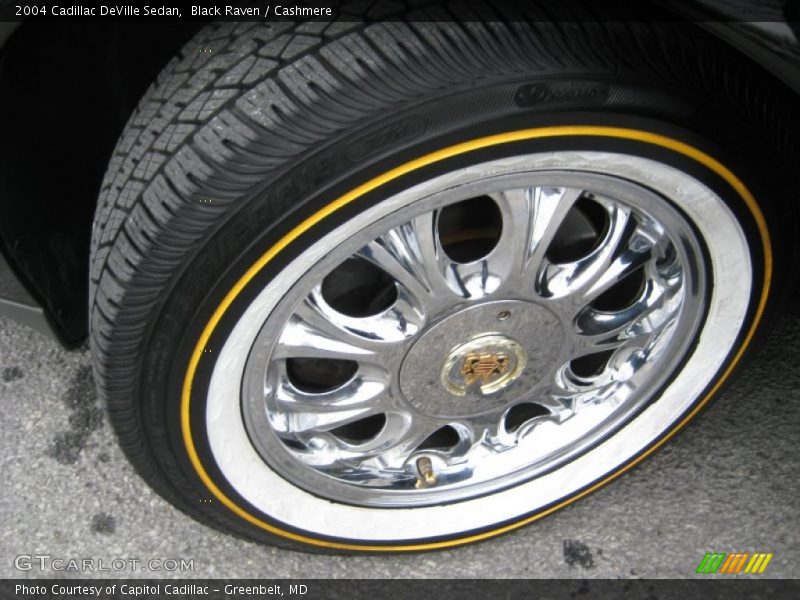 Black Raven / Cashmere 2004 Cadillac DeVille Sedan
