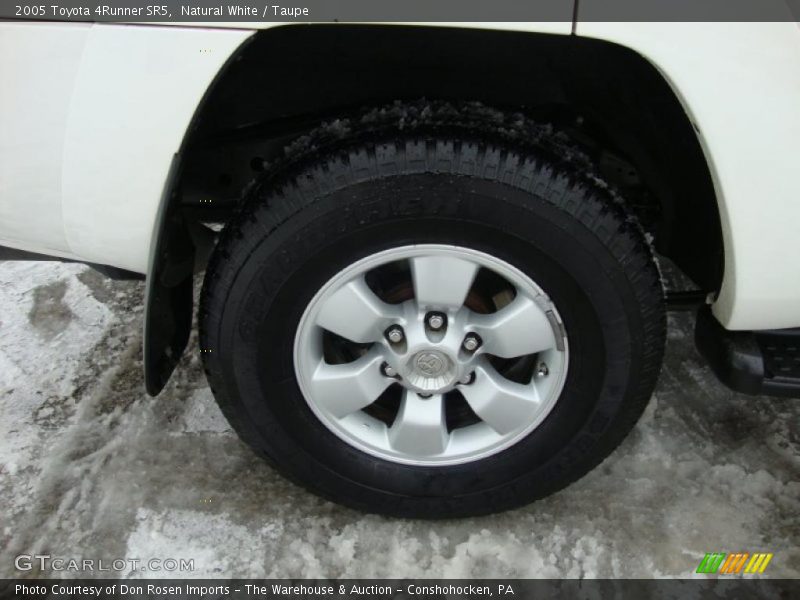 Natural White / Taupe 2005 Toyota 4Runner SR5