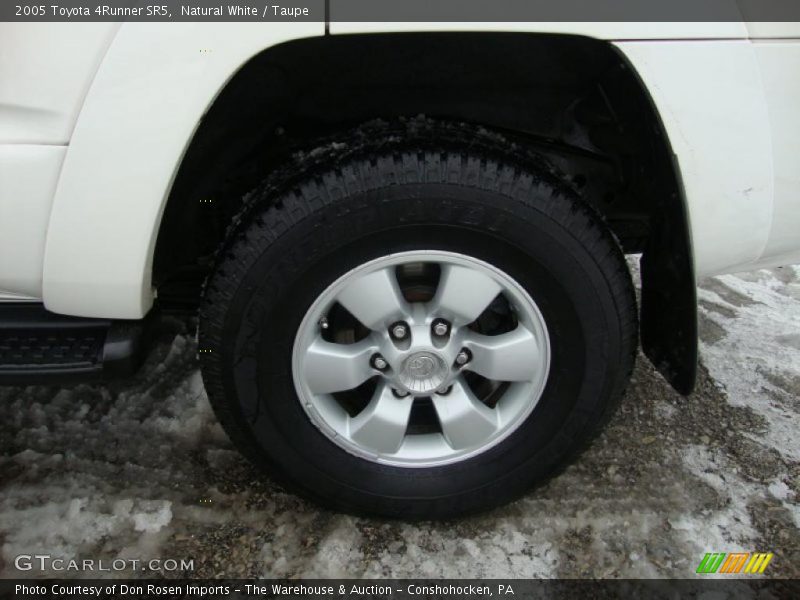 Natural White / Taupe 2005 Toyota 4Runner SR5