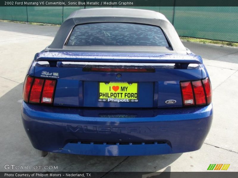 Sonic Blue Metallic / Medium Graphite 2002 Ford Mustang V6 Convertible