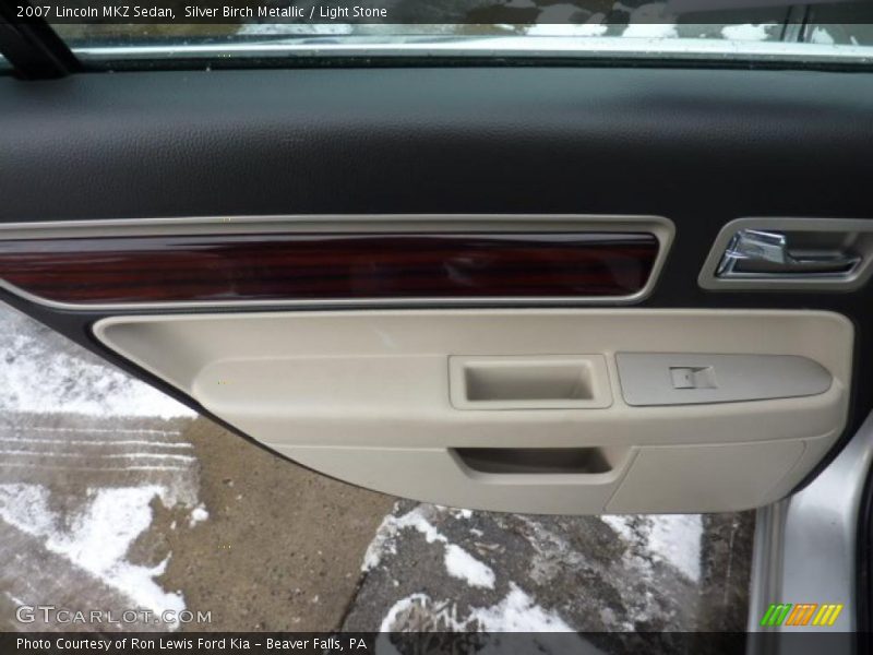Silver Birch Metallic / Light Stone 2007 Lincoln MKZ Sedan