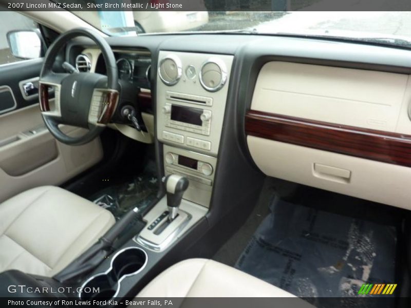 Silver Birch Metallic / Light Stone 2007 Lincoln MKZ Sedan