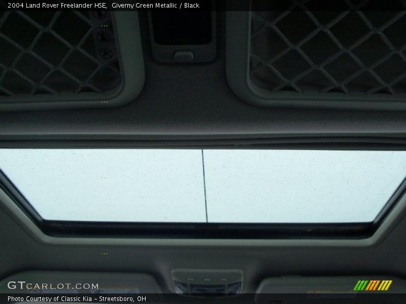 Giverny Green Metallic / Black 2004 Land Rover Freelander HSE