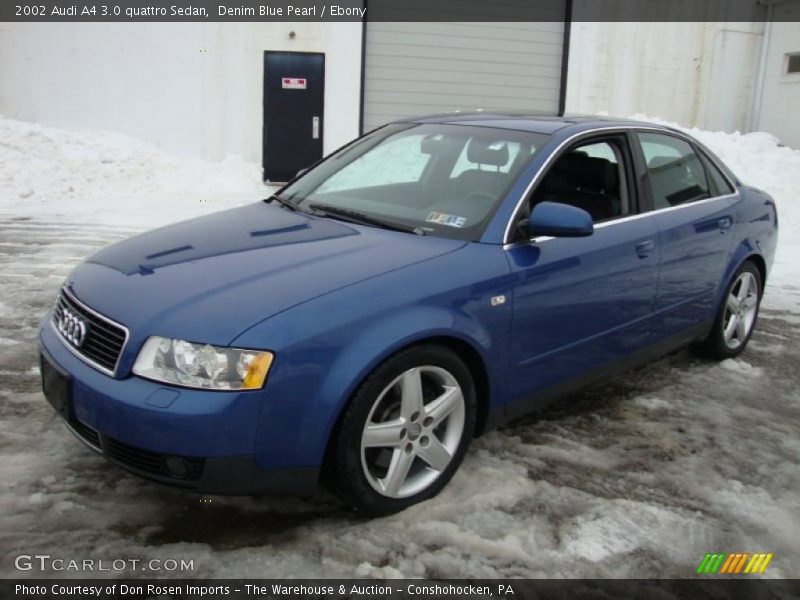 Front 3/4 View of 2002 A4 3.0 quattro Sedan