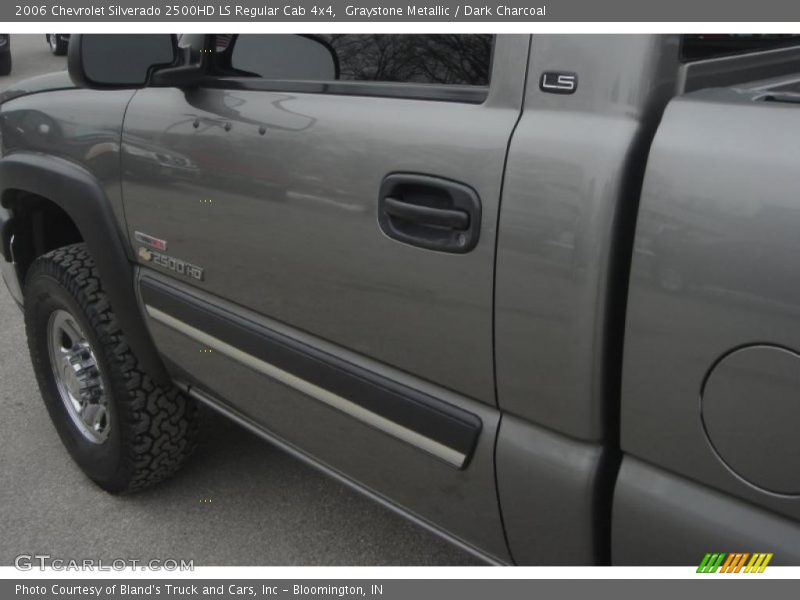 Graystone Metallic / Dark Charcoal 2006 Chevrolet Silverado 2500HD LS Regular Cab 4x4