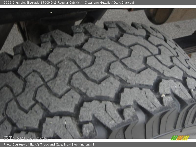 Graystone Metallic / Dark Charcoal 2006 Chevrolet Silverado 2500HD LS Regular Cab 4x4